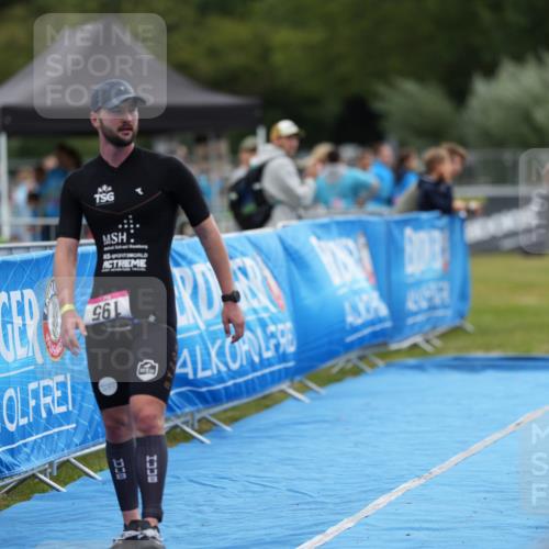 30.08.2026 - Elbe Triathlon Hamburg LAZAROV Photography http://msf.ph/oto/10026732 30.08.2026 10:02:41 Ziel 195 meine-sportfotos.de