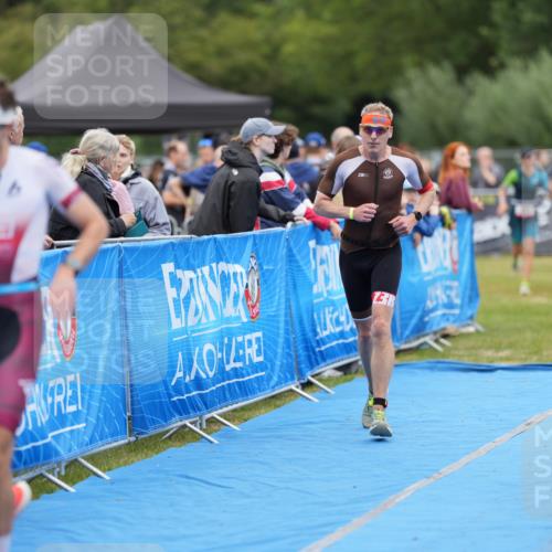 30.08.2026 - Elbe Triathlon Hamburg LAZAROV Photography http://msf.ph/oto/10026858 30.08.2026 10:29:36 Ziel 236, 310, 351 meine-sportfotos.de