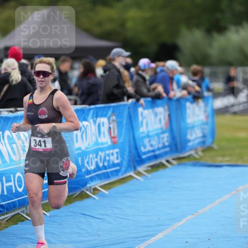 30.08.2026 - Elbe Triathlon Hamburg LAZAROV Photography http://msf.ph/oto/10026899 30.08.2026 10:33:16 Ziel 313, 341 meine-sportfotos.de