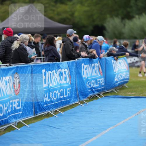 30.08.2026 - Elbe Triathlon Hamburg LAZAROV Photography http://msf.ph/oto/10026904 30.08.2026 10:33:24 Ziel 313, 326, 382 meine-sportfotos.de