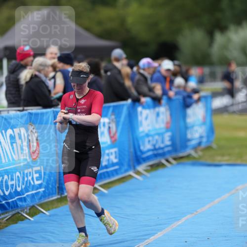 30.08.2026 - Elbe Triathlon Hamburg LAZAROV Photography http://msf.ph/oto/10026911 30.08.2026 10:33:53 Ziel 348 meine-sportfotos.de