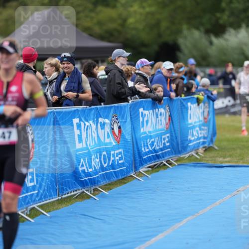 30.08.2026 - Elbe Triathlon Hamburg LAZAROV Photography http://msf.ph/oto/10026918 30.08.2026 10:34:17 Ziel 347, 412 meine-sportfotos.de