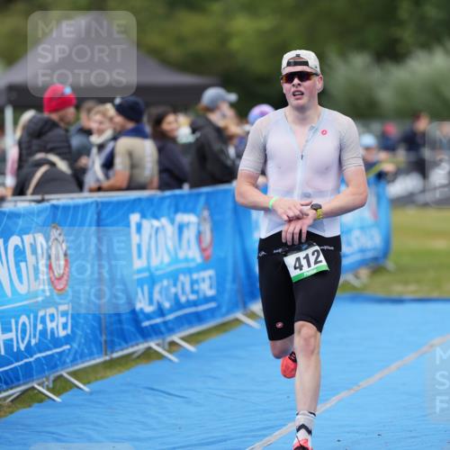 30.08.2026 - Elbe Triathlon Hamburg LAZAROV Photography http://msf.ph/oto/10026920 30.08.2026 10:34:21 Ziel 347, 412 meine-sportfotos.de