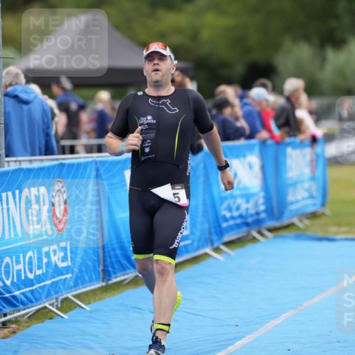 30.08.2026 - Elbe Triathlon Hamburg LAZAROV Photography http://msf.ph/oto/10027157 30.08.2026 10:51:06 Ziel 285, 567 meine-sportfotos.de