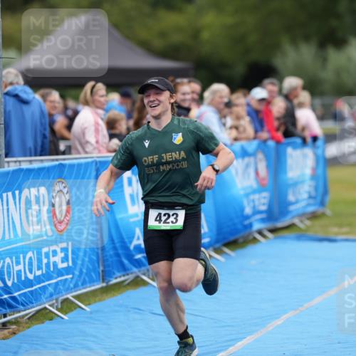 30.08.2026 - Elbe Triathlon Hamburg LAZAROV Photography http://msf.ph/oto/10027178 30.08.2026 10:51:55 Ziel 423, 452, 536 meine-sportfotos.de