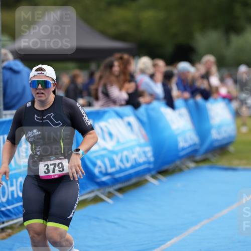 30.08.2026 - Elbe Triathlon Hamburg LAZAROV Photography http://msf.ph/oto/10027191 30.08.2026 10:52:34 Ziel 379 meine-sportfotos.de