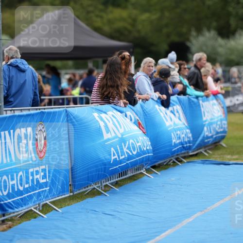 30.08.2026 - Elbe Triathlon Hamburg LAZAROV Photography http://msf.ph/oto/10027194 30.08.2026 10:52:59 Ziel 260, 281, 389, 533, 841 meine-sportfotos.de
