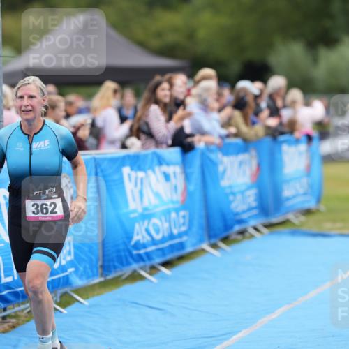 30.08.2026 - Elbe Triathlon Hamburg LAZAROV Photography http://msf.ph/oto/10027245 30.08.2026 10:56:15 Ziel 362 meine-sportfotos.de