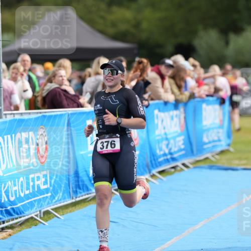 30.08.2026 - Elbe Triathlon Hamburg LAZAROV Photography http://msf.ph/oto/10027264 30.08.2026 10:57:30 Ziel 376 meine-sportfotos.de