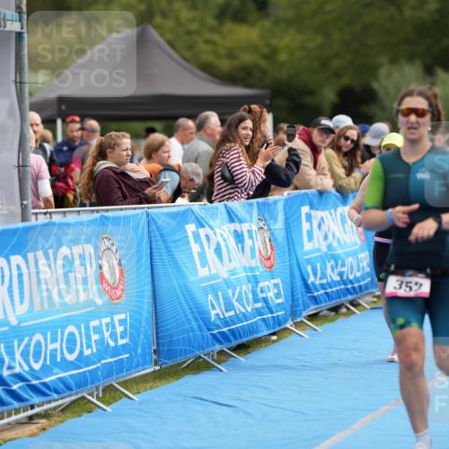30.08.2026 - Elbe Triathlon Hamburg LAZAROV Photography http://msf.ph/oto/10027276 30.08.2026 10:58:29 Ziel 259, 352 meine-sportfotos.de