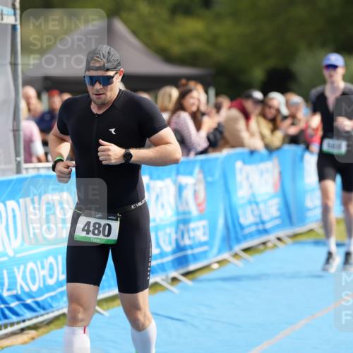 30.08.2026 - Elbe Triathlon Hamburg LAZAROV Photography http://msf.ph/oto/10027289 30.08.2026 10:58:42 Ziel 480, 588 meine-sportfotos.de