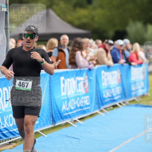 30.08.2026 - Elbe Triathlon Hamburg LAZAROV Photography http://msf.ph/oto/10027313 30.08.2026 10:59:31 Ziel 462, 467, 484 meine-sportfotos.de
