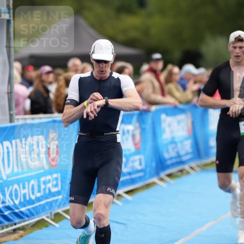 30.08.2026 - Elbe Triathlon Hamburg LAZAROV Photography http://msf.ph/oto/10027322 30.08.2026 10:59:49 Ziel 394, 634, 761 meine-sportfotos.de