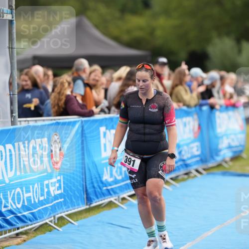 30.08.2026 - Elbe Triathlon Hamburg LAZAROV Photography http://msf.ph/oto/10027356 30.08.2026 11:01:17 Ziel 261, 391 meine-sportfotos.de