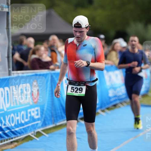 30.08.2026 - Elbe Triathlon Hamburg LAZAROV Photography http://msf.ph/oto/10027367 30.08.2026 11:02:29 Ziel 434, 529, 597, 637, 739 meine-sportfotos.de