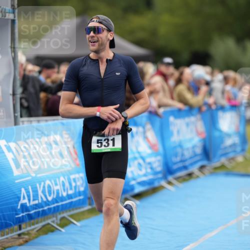 30.08.2026 - Elbe Triathlon Hamburg LAZAROV Photography http://msf.ph/oto/10027396 30.08.2026 11:03:56 Ziel 483, 531, 642, 664 meine-sportfotos.de