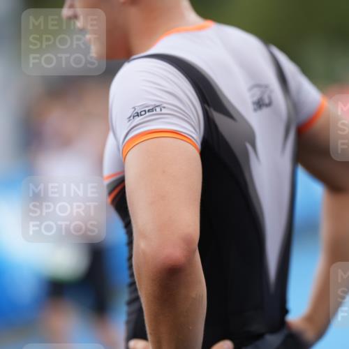 30.08.2026 - Elbe Triathlon Hamburg LAZAROV Photography http://msf.ph/oto/10027508 30.08.2026 11:08:40 Ziel 419, 590, 655, 1260 meine-sportfotos.de
