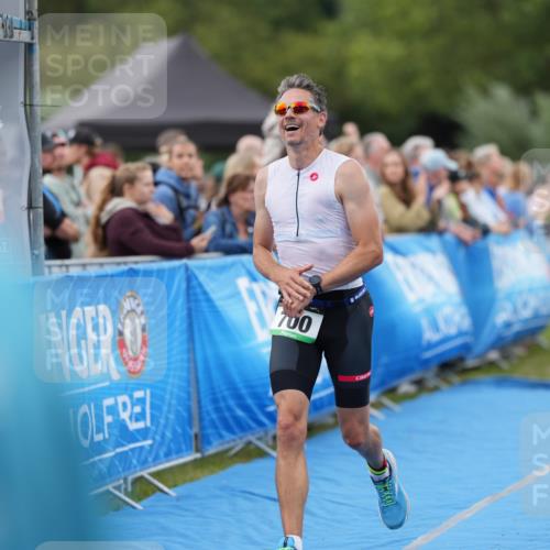 30.08.2026 - Elbe Triathlon Hamburg LAZAROV Photography http://msf.ph/oto/10027590 30.08.2026 11:11:43 Ziel 638, 700 meine-sportfotos.de