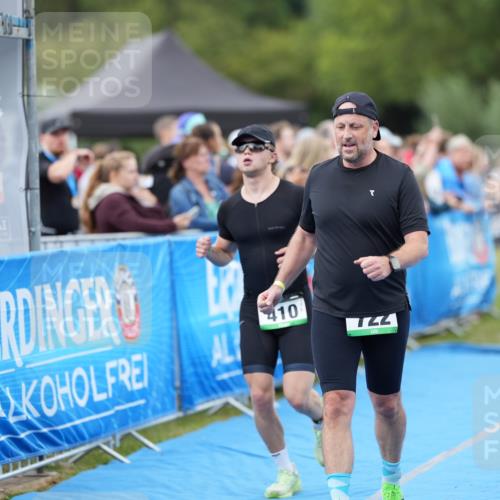 30.08.2026 - Elbe Triathlon Hamburg LAZAROV Photography http://msf.ph/oto/10027614 30.08.2026 11:12:39 Ziel 410, 612, 632, 722 meine-sportfotos.de