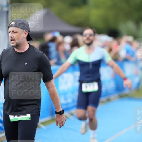 30.08.2026 - Elbe Triathlon Hamburg LAZAROV Photography http://msf.ph/oto/10027616 30.08.2026 11:12:41 Ziel 410, 612, 632, 722, 1093 meine-sportfotos.de