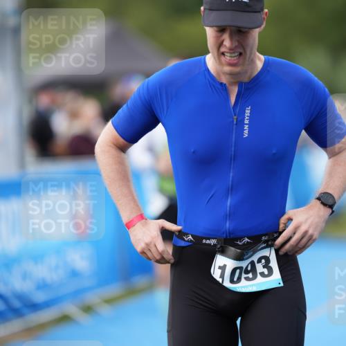30.08.2026 - Elbe Triathlon Hamburg LAZAROV Photography http://msf.ph/oto/10027622 30.08.2026 11:12:52 Ziel 773, 1085, 1093, 1097 meine-sportfotos.de