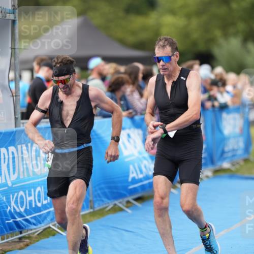 30.08.2026 - Elbe Triathlon Hamburg LAZAROV Photography http://msf.ph/oto/10027656 30.08.2026 11:13:38 Ziel 598, 699, 752 meine-sportfotos.de