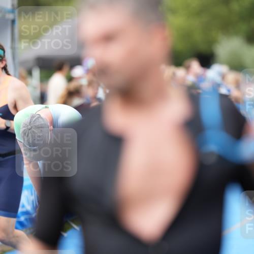 30.08.2026 - Elbe Triathlon Hamburg LAZAROV Photography http://msf.ph/oto/10027678 30.08.2026 11:14:34 Ziel 413, 497, 565, 606, 990, 1054, 1114 meine-sportfotos.de