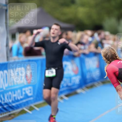 30.08.2026 - Elbe Triathlon Hamburg LAZAROV Photography http://msf.ph/oto/10027701 30.08.2026 11:15:16 Ziel 436, 636, 741 meine-sportfotos.de