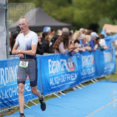 30.08.2026 - Elbe Triathlon Hamburg LAZAROV Photography http://msf.ph/oto/10027743 30.08.2026 11:17:00 Ziel 435, 526, 631, 997, 1004 meine-sportfotos.de