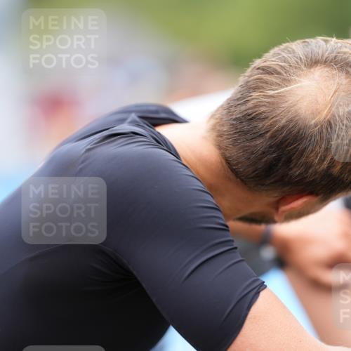 30.08.2026 - Elbe Triathlon Hamburg LAZAROV Photography http://msf.ph/oto/10027858 30.08.2026 11:20:39 Ziel 886, 1059, 1101 meine-sportfotos.de