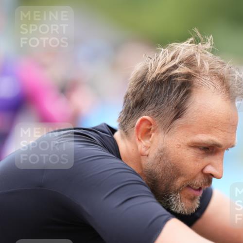 30.08.2026 - Elbe Triathlon Hamburg LAZAROV Photography http://msf.ph/oto/10027884 30.08.2026 11:21:15 Ziel 999, 1017, 1276 meine-sportfotos.de