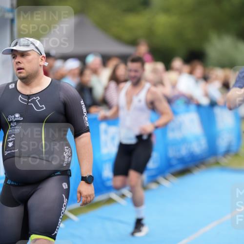 30.08.2026 - Elbe Triathlon Hamburg LAZAROV Photography http://msf.ph/oto/10027904 30.08.2026 11:21:51 Ziel 283, 561, 585, 991, 1063 meine-sportfotos.de