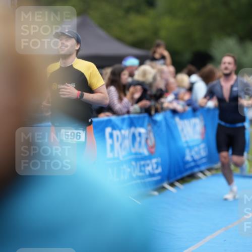 30.08.2026 - Elbe Triathlon Hamburg LAZAROV Photography http://msf.ph/oto/10027937 30.08.2026 11:23:19 Ziel 596, 693, 1040 meine-sportfotos.de