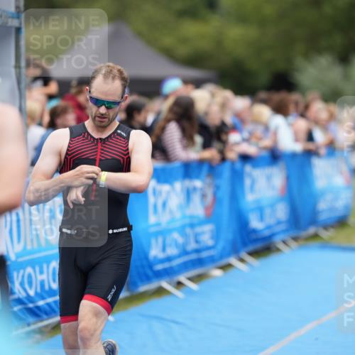 30.08.2026 - Elbe Triathlon Hamburg LAZAROV Photography http://msf.ph/oto/10027955 30.08.2026 11:23:39 Ziel 1015, 1232 meine-sportfotos.de