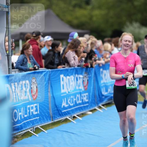 30.08.2026 - Elbe Triathlon Hamburg LAZAROV Photography http://msf.ph/oto/10027977 30.08.2026 11:24:15 Ziel 608, 734, 883 meine-sportfotos.de