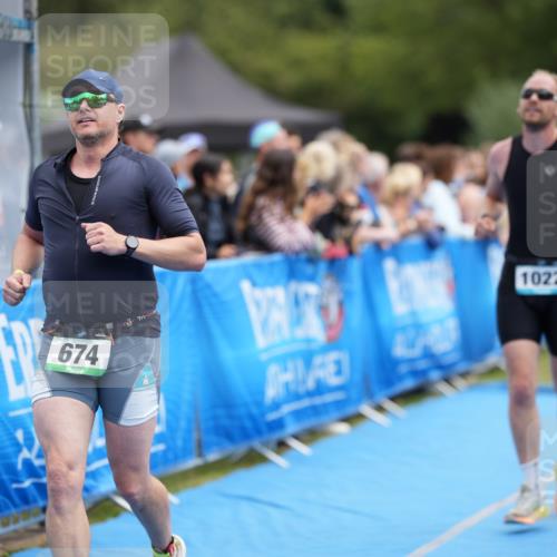 30.08.2026 - Elbe Triathlon Hamburg LAZAROV Photography http://msf.ph/oto/10027988 30.08.2026 11:24:25 Ziel 608, 674, 898, 1022, 1073 meine-sportfotos.de