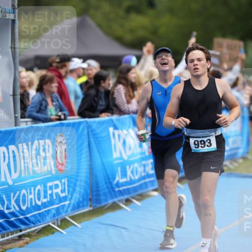 30.08.2026 - Elbe Triathlon Hamburg LAZAROV Photography http://msf.ph/oto/10028013 30.08.2026 11:25:16 Ziel 475, 618, 783, 993 meine-sportfotos.de