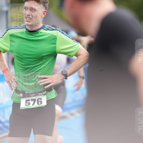 30.08.2026 - Elbe Triathlon Hamburg LAZAROV Photography http://msf.ph/oto/10028034 30.08.2026 11:26:01 Ziel 602, 1176, 1219 meine-sportfotos.de