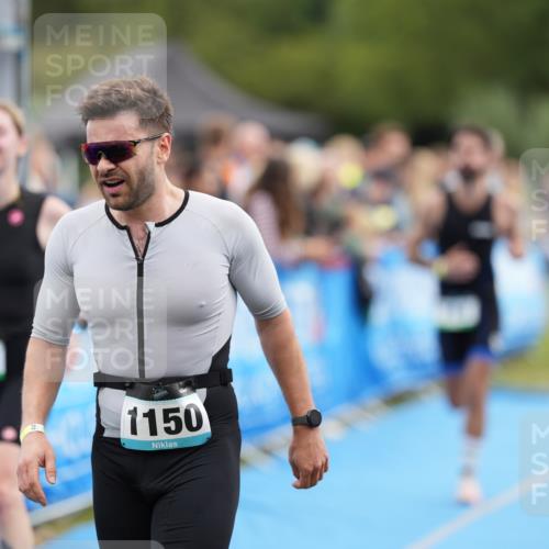 30.08.2026 - Elbe Triathlon Hamburg LAZAROV Photography http://msf.ph/oto/10028171 30.08.2026 11:30:38 Ziel 714, 827, 968, 1012, 1152 meine-sportfotos.de