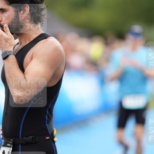 30.08.2026 - Elbe Triathlon Hamburg LAZAROV Photography http://msf.ph/oto/10028177 30.08.2026 11:30:45 Ziel 968, 1012, 1152 meine-sportfotos.de