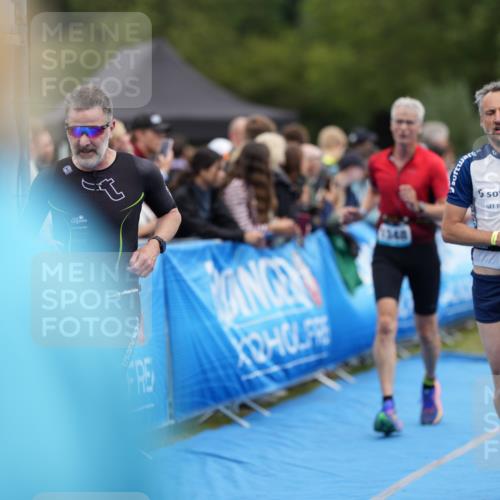30.08.2026 - Elbe Triathlon Hamburg LAZAROV Photography http://msf.ph/oto/10028199 30.08.2026 11:31:51 Ziel 711, 881, 1308, 1348 meine-sportfotos.de