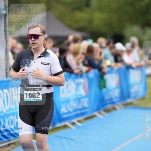 30.08.2026 - Elbe Triathlon Hamburg LAZAROV Photography http://msf.ph/oto/10028206 30.08.2026 11:32:10 Ziel 716, 729, 1026, 1062, 1170 meine-sportfotos.de