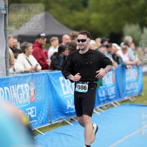 30.08.2026 - Elbe Triathlon Hamburg LAZAROV Photography http://msf.ph/oto/10028225 30.08.2026 11:32:36 Ziel 509, 690, 1051, 1086, 1189 meine-sportfotos.de