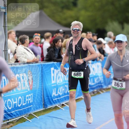 30.08.2026 - Elbe Triathlon Hamburg LAZAROV Photography http://msf.ph/oto/10028252 30.08.2026 11:33:57 Ziel 680, 863, 870, 1166, 1180, 1234, 1452 meine-sportfotos.de