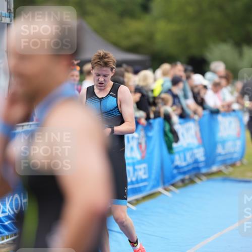 30.08.2026 - Elbe Triathlon Hamburg LAZAROV Photography http://msf.ph/oto/10028255 30.08.2026 11:34:01 Ziel 680, 1166, 1180, 1234, 1452 meine-sportfotos.de