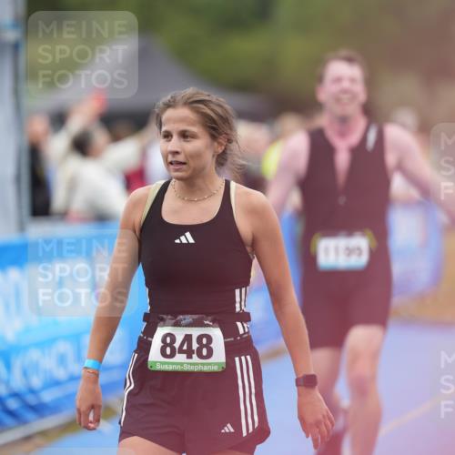 30.08.2026 - Elbe Triathlon Hamburg LAZAROV Photography http://msf.ph/oto/10028266 30.08.2026 11:34:20 Ziel 570, 848, 1149, 1153, 1199 meine-sportfotos.de