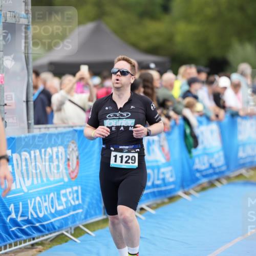 30.08.2026 - Elbe Triathlon Hamburg LAZAROV Photography http://msf.ph/oto/10028285 30.08.2026 11:34:53 Ziel 578, 903, 1129, 1157, 1441 meine-sportfotos.de
