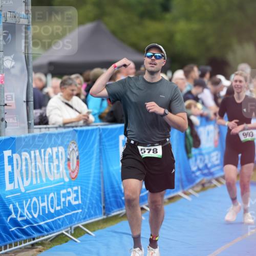 30.08.2026 - Elbe Triathlon Hamburg LAZAROV Photography http://msf.ph/oto/10028287 30.08.2026 11:35:00 Ziel 578, 903, 1213, 1230, 1441 meine-sportfotos.de
