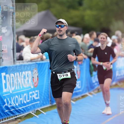 30.08.2026 - Elbe Triathlon Hamburg LAZAROV Photography http://msf.ph/oto/10028288 30.08.2026 11:35:00 Ziel 578, 903, 1213, 1230, 1441 meine-sportfotos.de