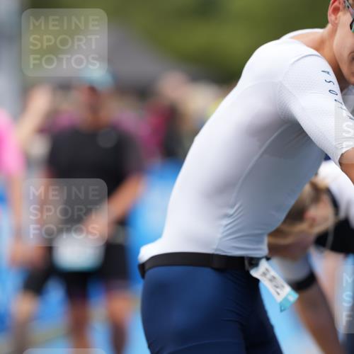 30.08.2026 - Elbe Triathlon Hamburg LAZAROV Photography http://msf.ph/oto/10028429 30.08.2026 11:39:21 Ziel 709, 992, 1064, 1123, 1125, 1205, 1214, 1256 meine-sportfotos.de